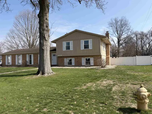 1834 Crabtree LN, Elkhart, IN 46514-4225