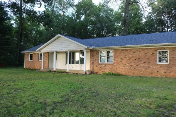 64548 Thorn RD, North Liberty, IN 46554-9732