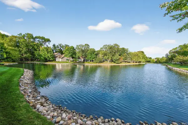 1432 S Lake George DR, Mishawaka, IN 46545