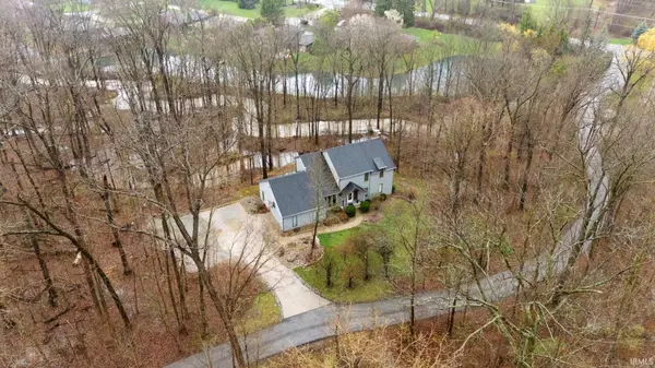 1927 S Hadley RD, Fort Wayne, IN 46804-1461