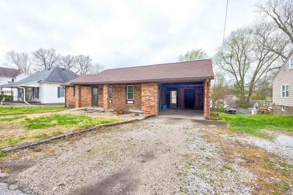 703 NW 1st ST, Washington, IN 47501