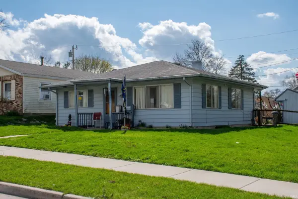 1001 Hubbard AVE,  Mishawaka,  IN 46544-4326