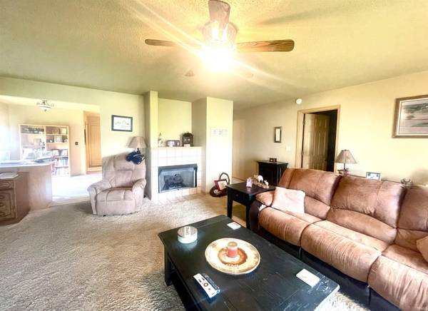 2542 N Morrison RD, Muncie, IN 47304