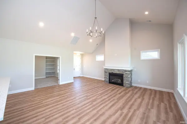 402 Burnley DR, West Lafayette, IN 47906