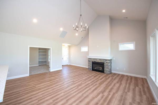 402 Burnley DR, West Lafayette, IN 47906