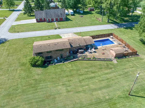 10515 Olivia ST, Evansville, IN 47712