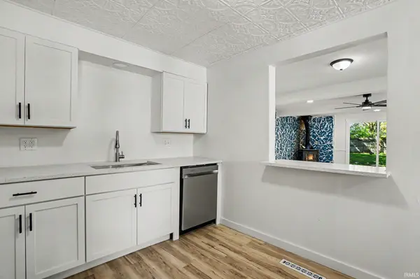 3117 Sunnymede AVE, South Bend, IN 46615