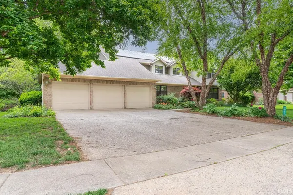 2901 S Dale CT, Bloomington, IN 47401