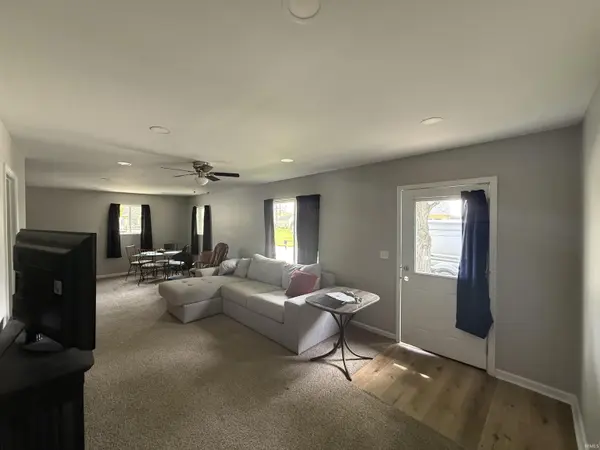 562 Roanoke RD, Kingsford Heights, IN 46346