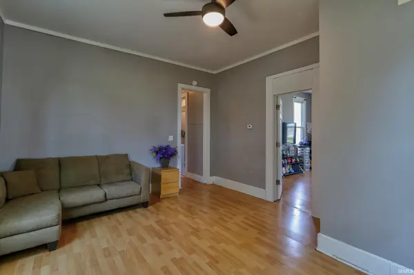 505 W 2nd ST, Mount Vernon, IN 47620-1703
