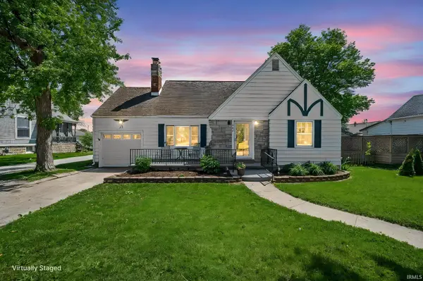 305 E 3rd ST, Brookston, IN 47923-8228
