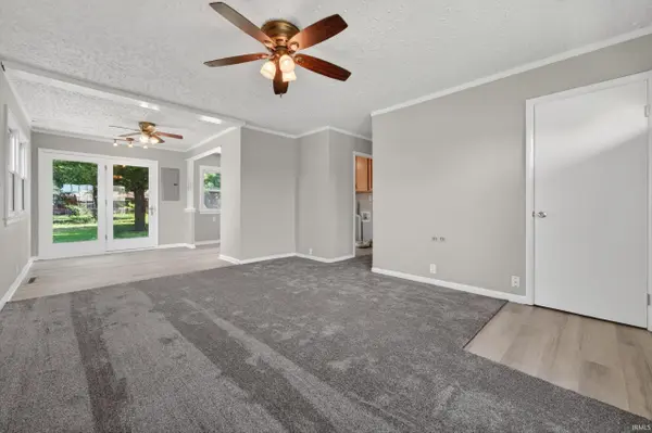 1206 IMPERIAL DR, Kokomo, IN 46902