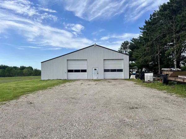 16285 Linden RD, Argos, IN 46501