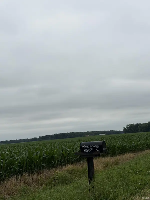 8600 Gross RD, Mount Vernon, IN 47620