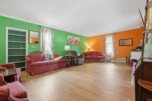 149 W North ST, Russiaville, IN 46979