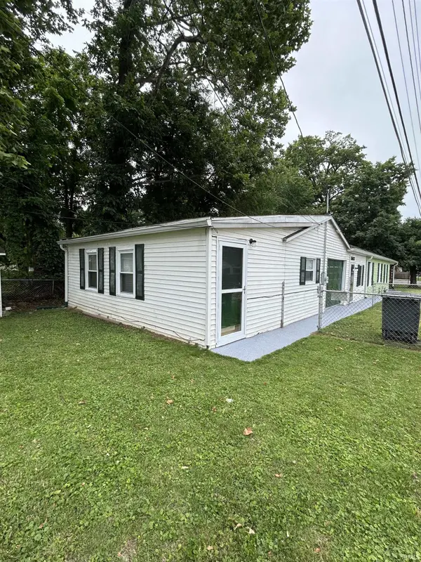 1607 Keck AVE, Evansville, IN 47711