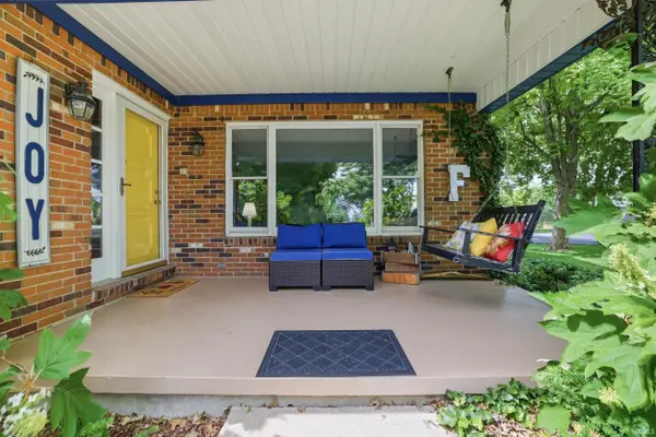 526 W Reade AVE, Upland, IN 46989