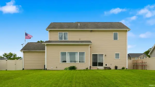 232 W Bay Bridge Court ***, Columbia City, IN 46725