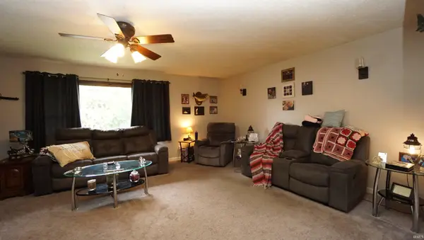 506 S Center ST, Fort Branch, IN 47648