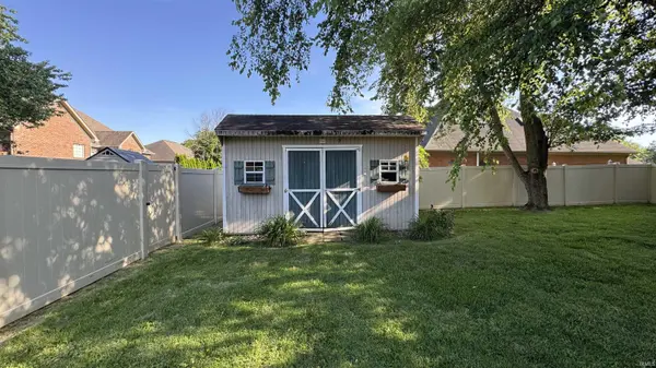 3288 Westhampton DR, Newburgh, IN 47630
