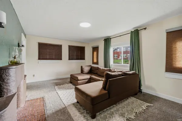 113 S 12th ST, Elwood, IN 46036