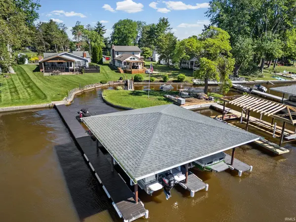 4411 S Triangle TRL, Monticello, IN 47960-7670