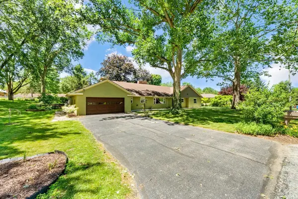 305 Sunset DR, North Manchester, IN 46962