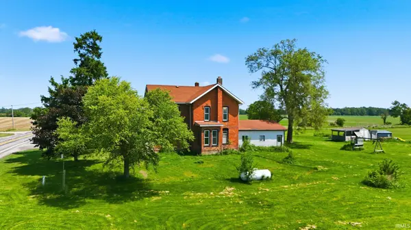 2113 State Road 1 ***, Butler, IN 46721