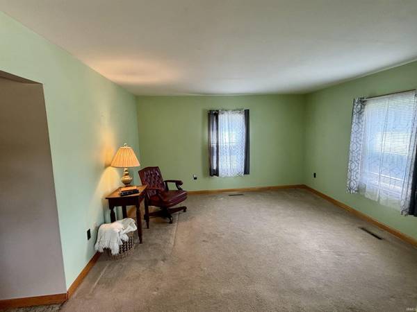 1210 S McKinley Ave AVE, Princeton, IN 47670