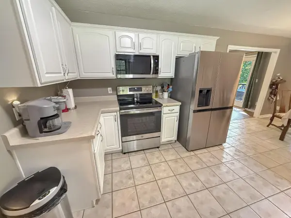 900 S Melody LN, Santa Claus, IN 47579
