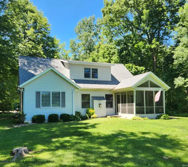 6999 E Tee TRL, Syracuse, IN 46567