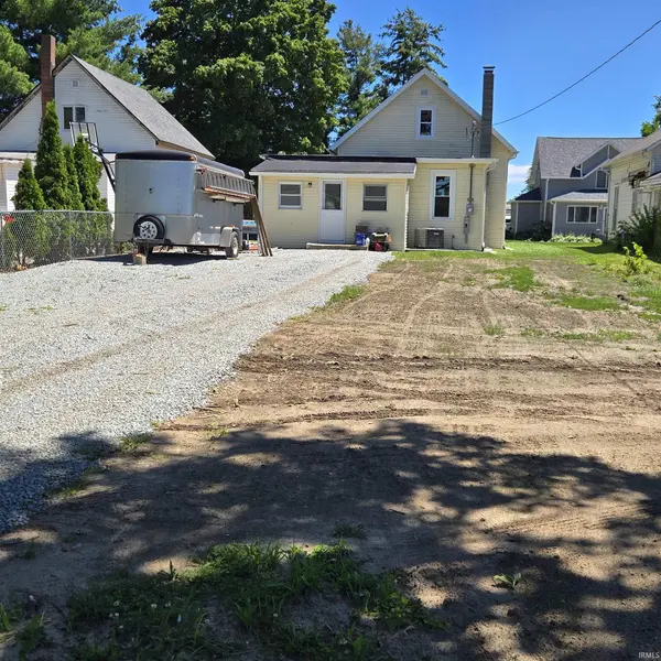 214 W Williams ST, Argos, IN 46501