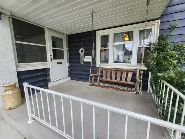128 W Pine ST, Princeton, IN 47670