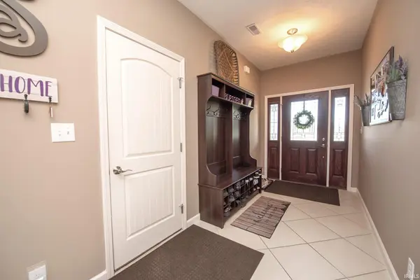 4624 Abbeyville DR, Lafayette, IN 47909