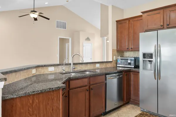 4317 Amesbury DR, West Lafayette, IN 47906-5669