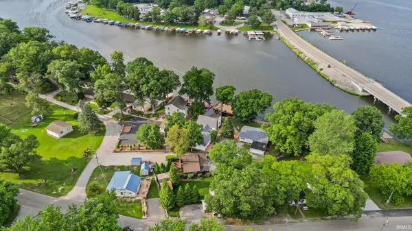 3935 E Parses RD, Monticello, IN 47960