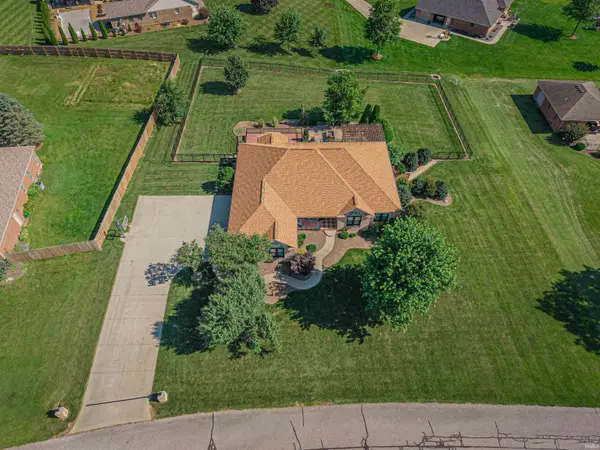 4389 W Brescher DR, Jasper, IN 47546-2588