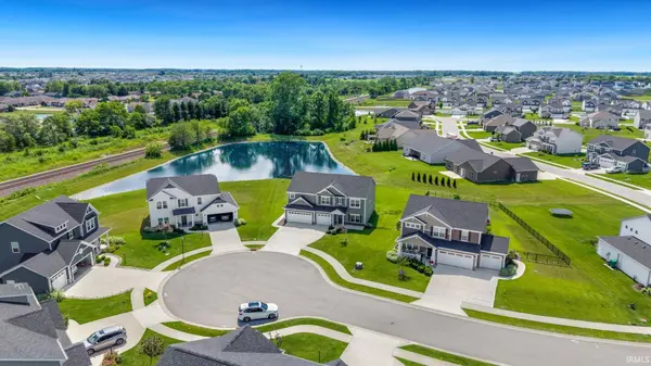 929 Meravi CV, Fort Wayne, IN 46818-0118