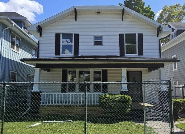 406 E Broadway ST, South Bend, IN 46601