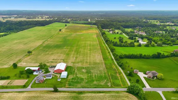 VL Schlatter RD, Leo, IN 46765