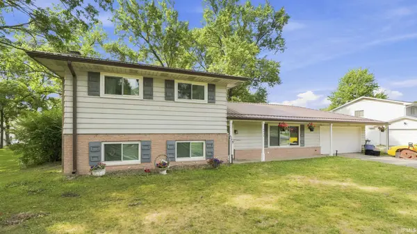 4622 Lake AVE, Fort Wayne, IN 46815