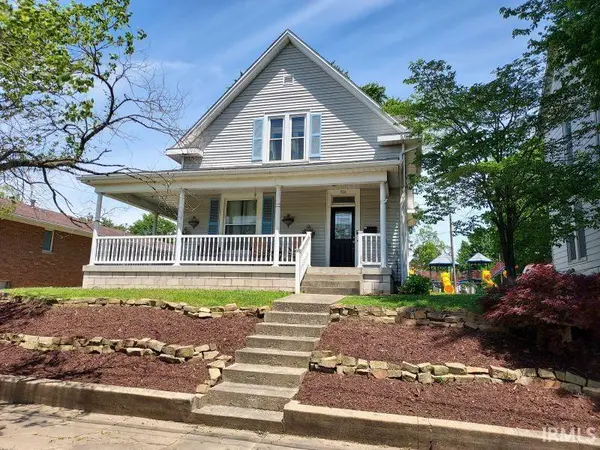 306 E 8th ST, Jasper, IN 47546