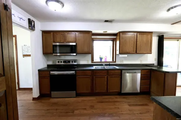3910 E US 20 HWY, Angola, IN 46703