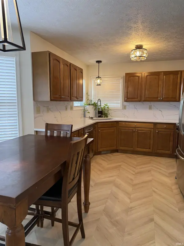 23 Kingfisher CIR, Lafayette, IN 47909