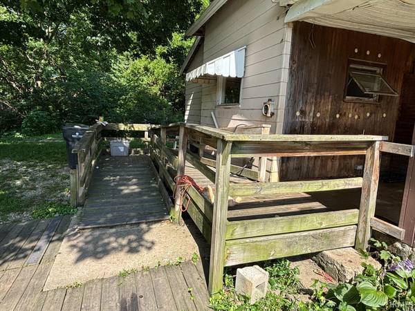11187 N 200 W ***, Alexandria, IN 46001-8501