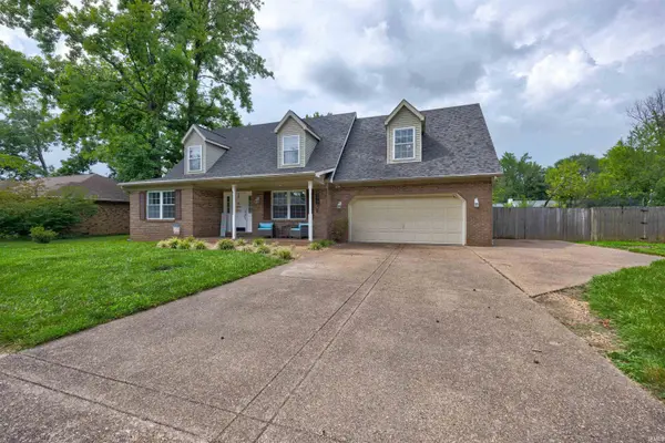 7700 Jeremy LN, Newburgh, IN 47630