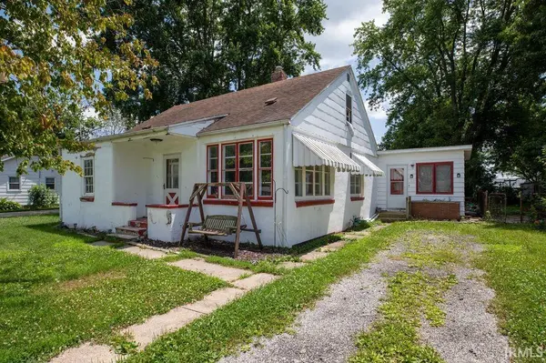 307 Maple ST, Walkerton, IN 46574