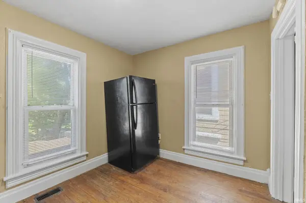426 E Market ST, Huntington, IN 46750-2712