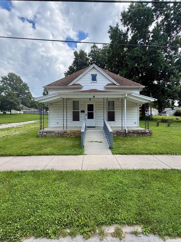 23 W Stump ST, Williamsport, IN 47993