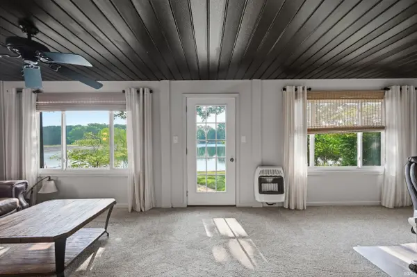 3403 SW Indian Trail Lake RD, Farmland, IN 47340